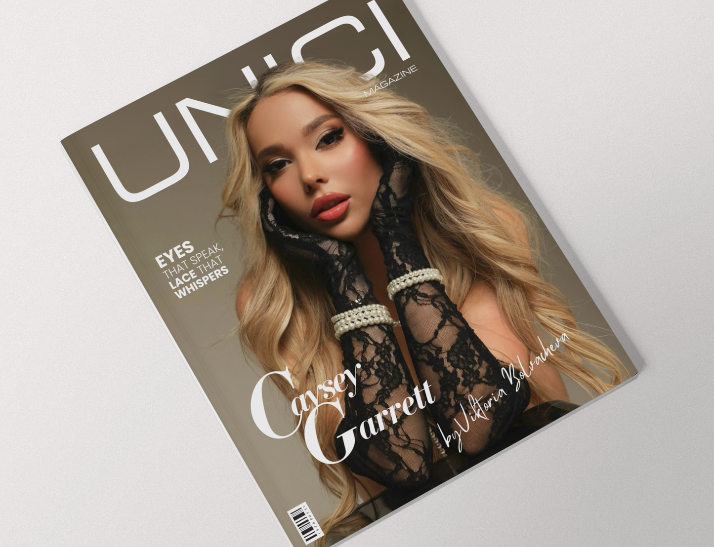 COVER MODEL: CAYSEY GARRETT