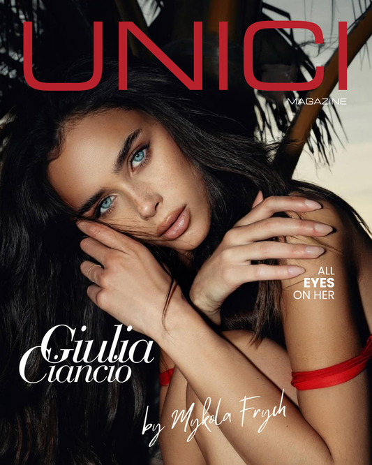 COVER MODEL: GIULIA CIANCIO