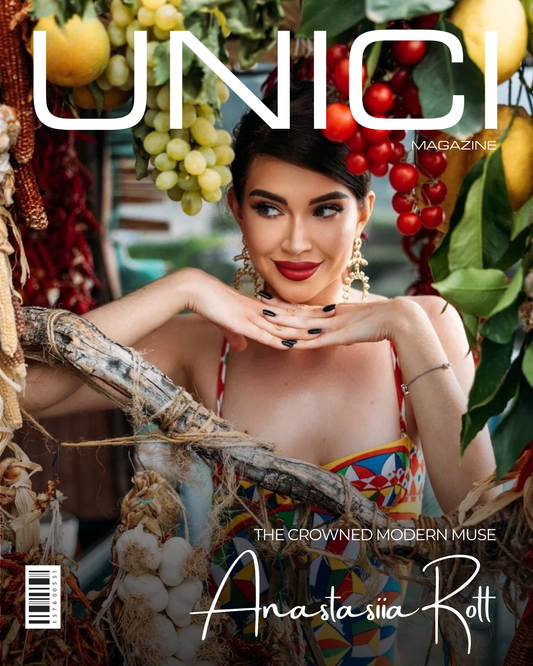 COVER MODEL: ANASTASIIA ROTT