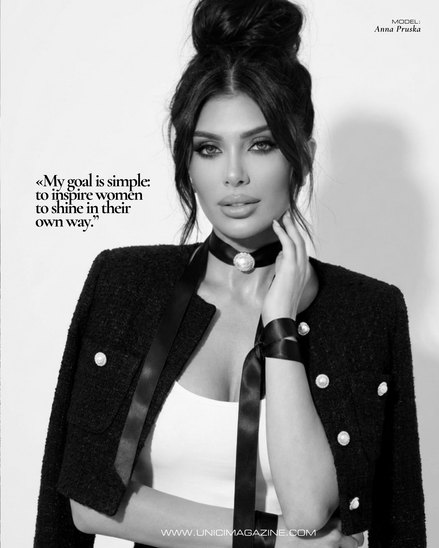 COVER MODEL: ANNA PRUSKA